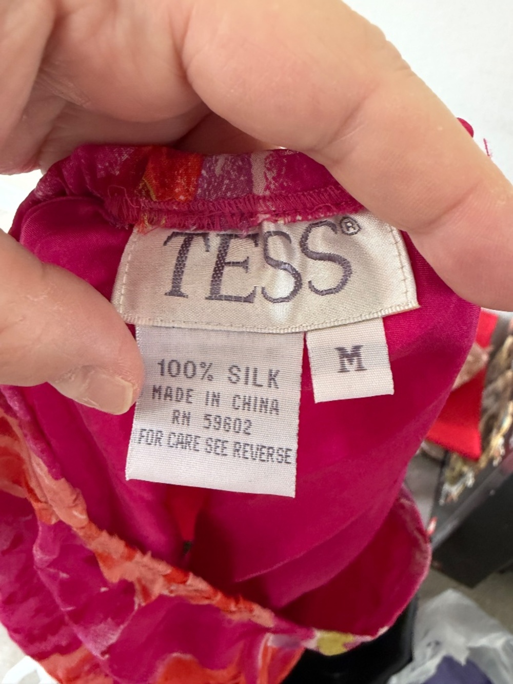 STUNNING Vintage Tess 100% Silk Floral Midi Skirt Bright Pink & Orange Sz Medium - Picture 3 of 7
